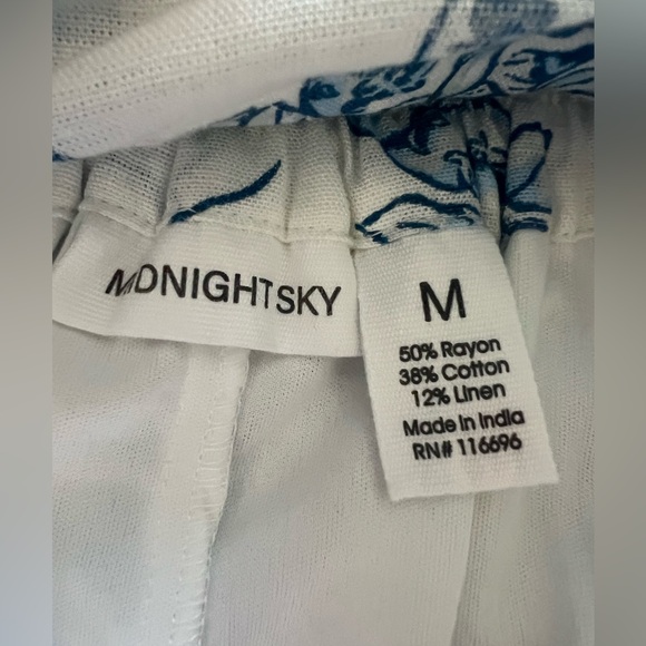 Women's White A-Line Skirt with Blue Lobster Feast Print M - Picture 7 of 11